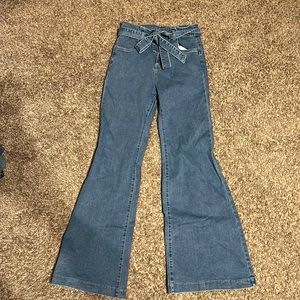 Jealous Tomato BOUTIQUE FLARE JEANS tie front